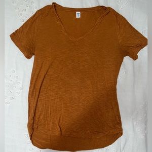 Old navy t-shirt